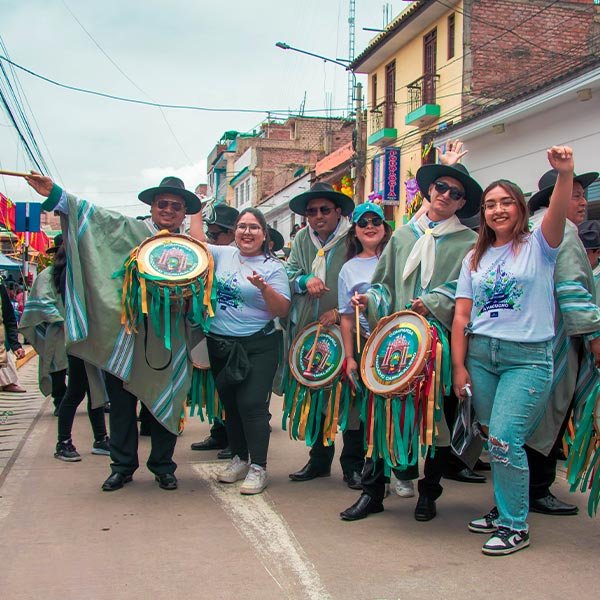 Carnavales de Ayacucho 2D/1N