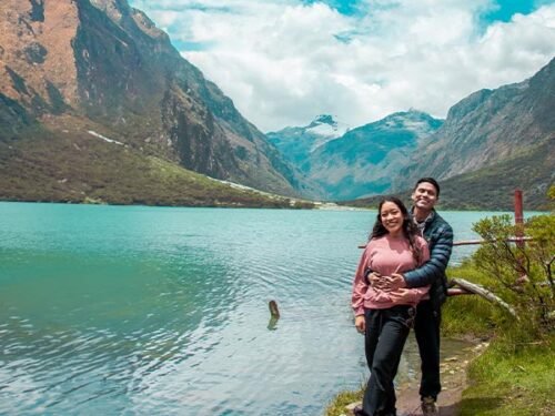 Laguna Llanganuco y Campo Santo de Yungay